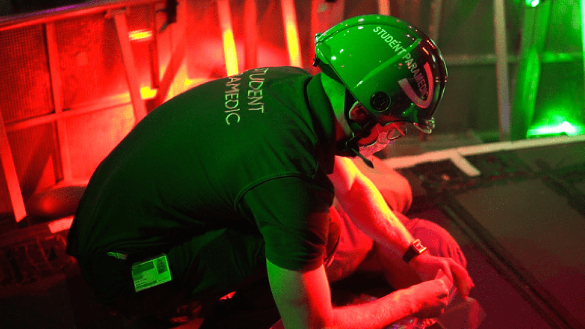 A student practising mass casualty incident triage in our SU nightclub