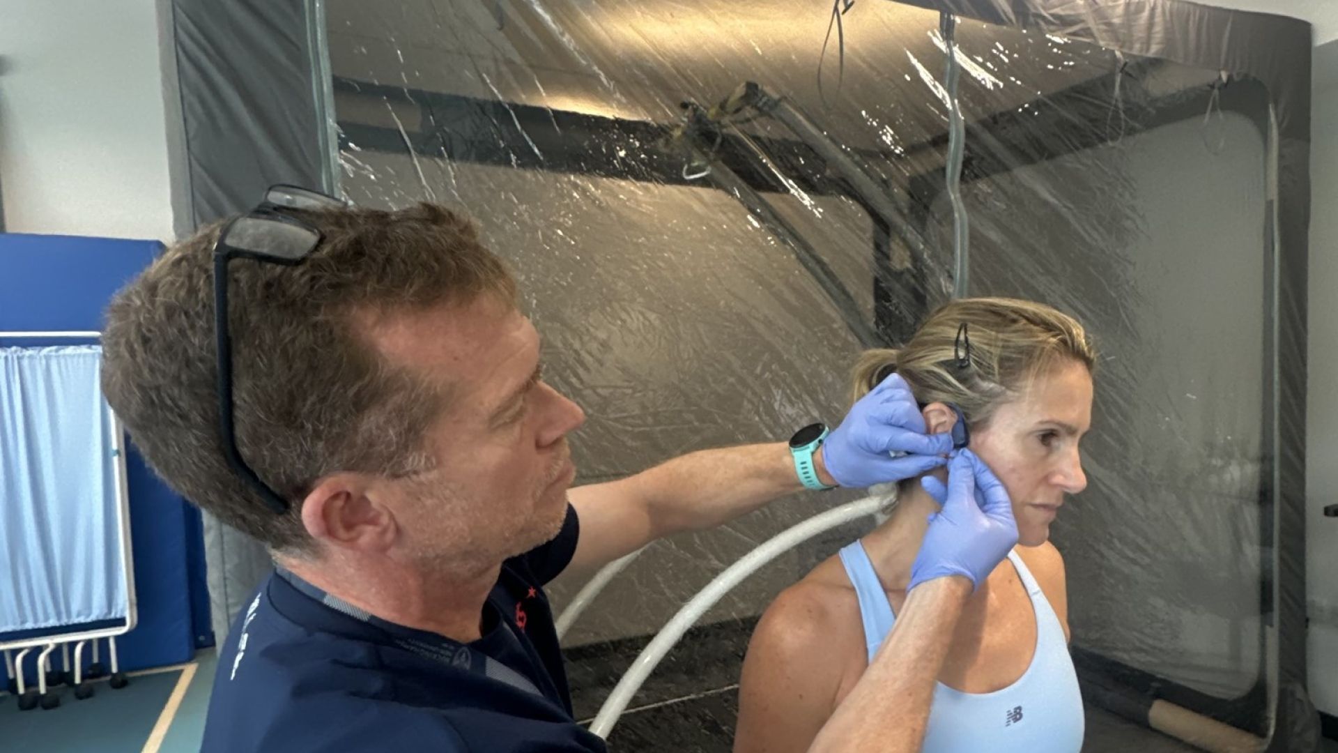 Dr Mark Homer supported the pre-race training for runner Ali Young 