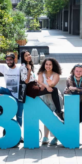 Students on BNU sign