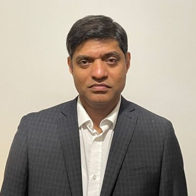 Thomas Toscano staff profile photo