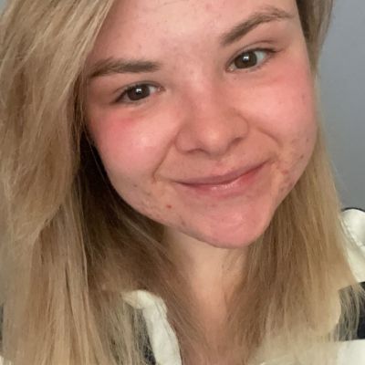 Harriet Berry staff profile photo