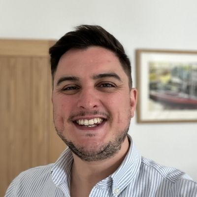 staff profile photo of John Gladwell