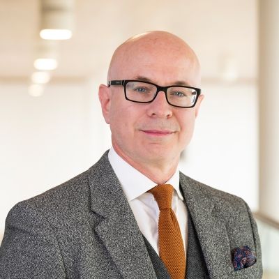 Staff profile photo of Damien Page