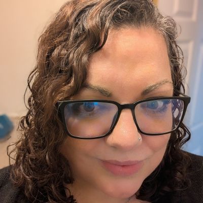 Headshot of Fiona Clarke