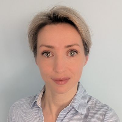 Headshot of Genevieve McKechnie