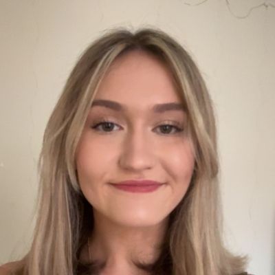 Headshot of Student Recruitment and Outreach Officer, Jess Humphreys.