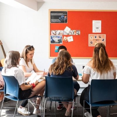 We’ve been named the ‘best-value’ option for student accommodation in the South East! 🏘️

With average rents of £149 per week - well below the UK average of £192 - and rooms starting at £99 per week, ...