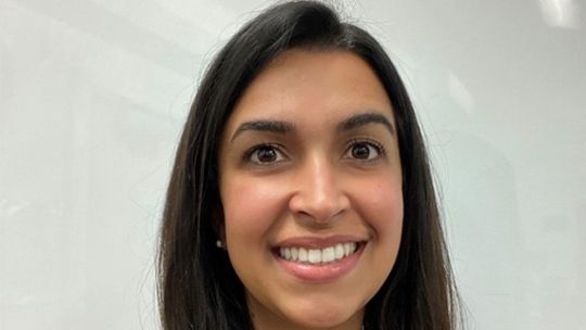 Headshot of sports therapy graduate Henne Magalhaes