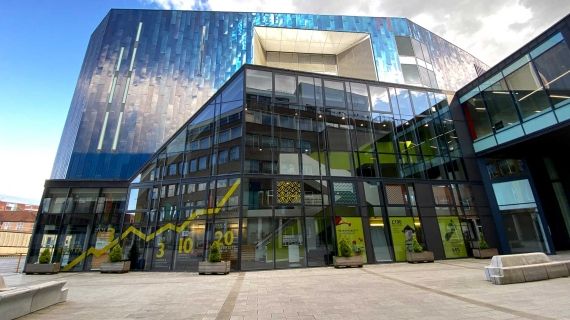 Gateway building at High Wycombe Campus BNU