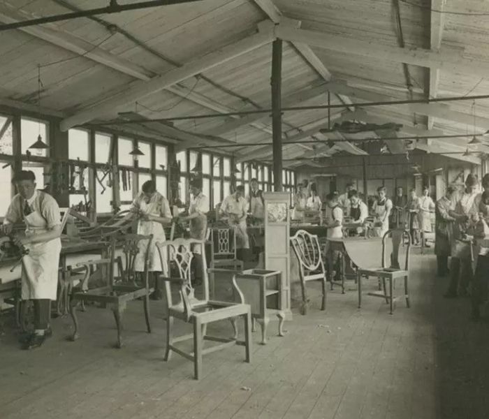 Chairmaking trainees at the Technical Institute
