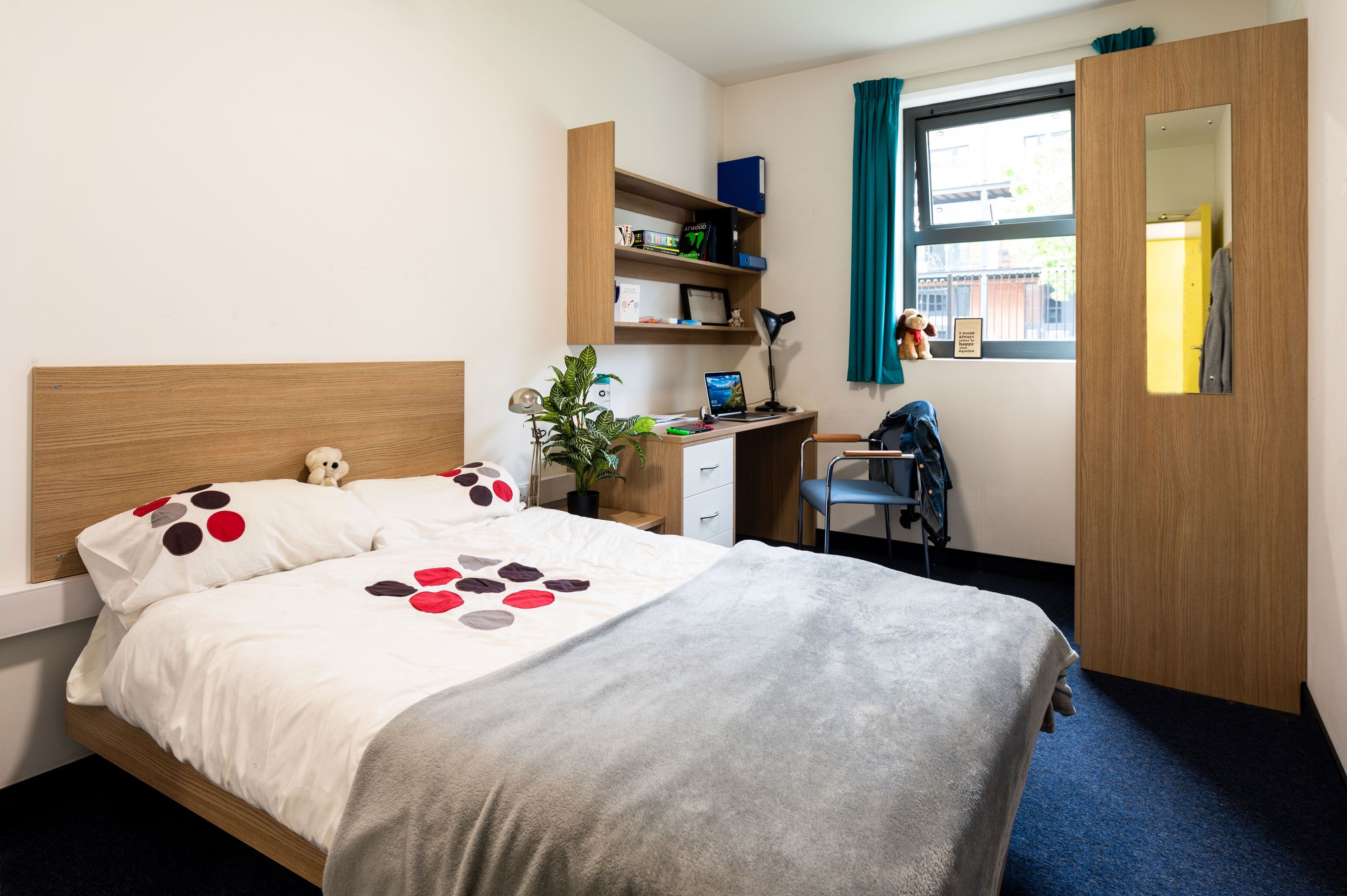 Student bedroom in Hughenden accommodation