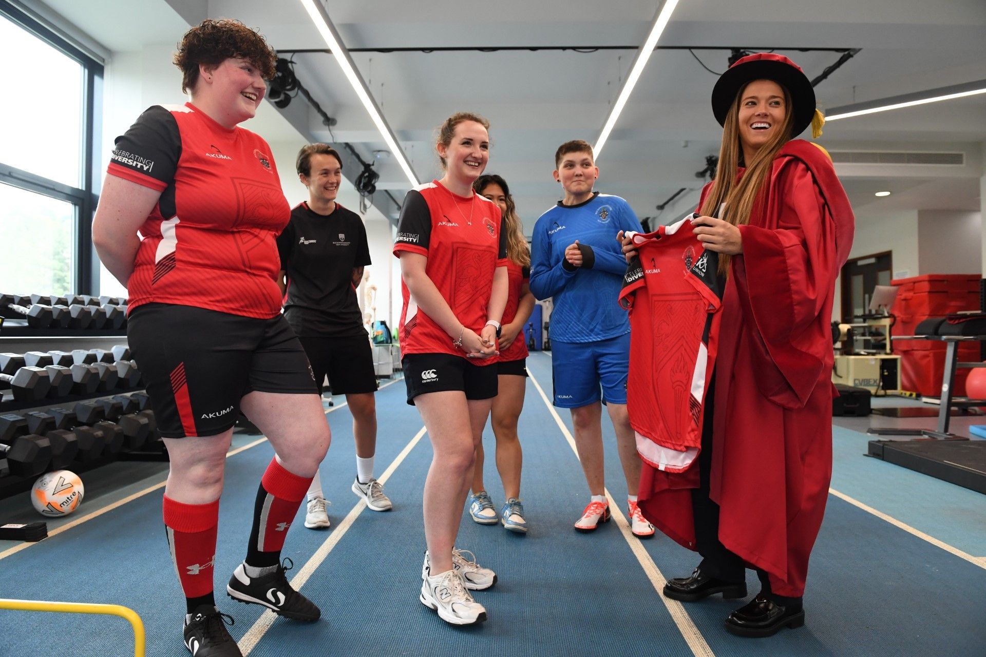 Fran Kirby with BNU Women's football team 2